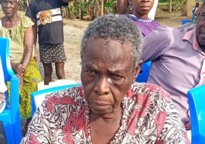 Samson Siasia Mother