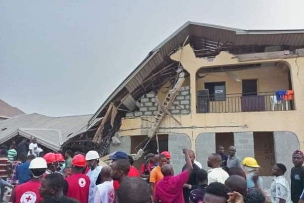 10 killed as building collapses during church service