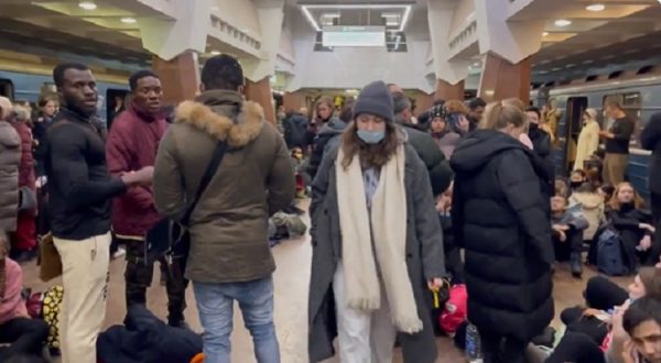 JUST IN: Over 250 Nigerians fleeing Ukraine arrive Romania, Hungary, Poland