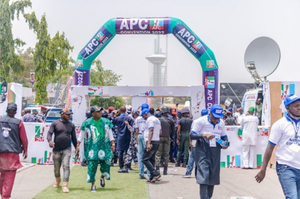 APC Convention: Six chairmanship aspirants step down for Buhari’s candidate