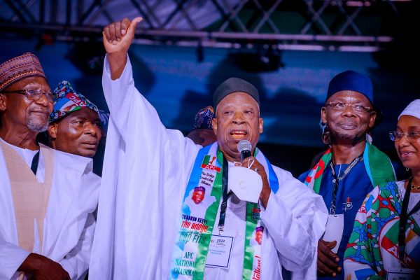 APC schedules presidential primary May 30, asks political appointees to resign