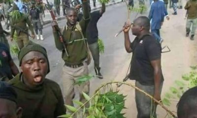 Police bans wearing of T-shirts, mufti by officers on road block, stop and search