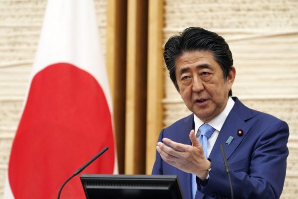 Japan mourns as body of assassinated PM Abe returns to Tokyo