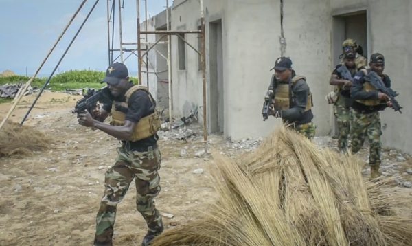 Terror alert: American soldiers, DSS raid Abuja estate, arrest suspects