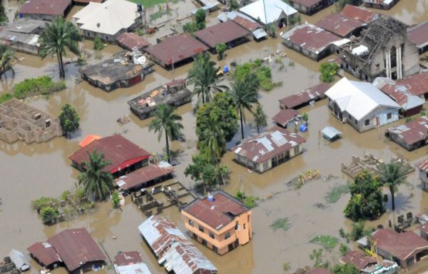 Duoye Diri lashes out at Buhari - Does FG expect me to carry Bayelsa on my head?